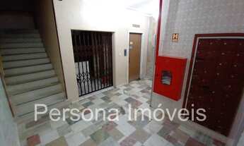 Imagem 3: JK com mobília na Rua Dr. Flores - Centro Histórico - Porto Alegre - RS