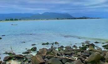 Imagem 4: Vendo apartamento na Praia na Ponta do Papagaio Palhoça Sc são 350 metros do mar
