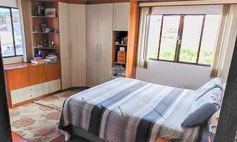 Imagem 2: Casa Residencial para Venda no Vila Santa Maria em Colombo, 258 m²