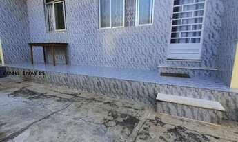 Imagem 3: Casa Térrea para Venda em Rio de Janeiro, BENTO RIBEIRO, 3 dormitórios, 1 banheiro, 4 vaga