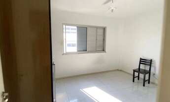 Imagem 6: Apartamento para venda possui 65 metros quadrados com 2 quartos em Centro - Cabo Frio - RJ