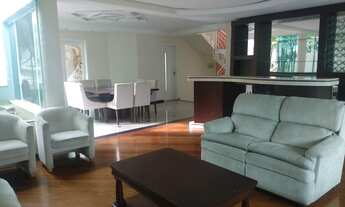 Imagem 2: Casa de condomínio sobrado para venda possui 420 metros quadrados com 6 quartos