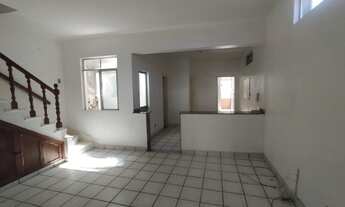 Imagem 2: Vendo ampla casa no centro de Ilhéus - Próximo ao Hospital São José