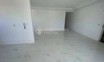 Imagem 3: ITAPEMA - Apartamento Padrão - Meia Praia