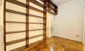 Imagem 5: Apartamento à venda em Copacabana, com 2 quartos e a 350m da praia