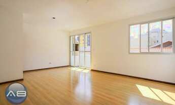 Imagem 4: Apartamento no Cabral, à VENDA, com 3 dorms. e 2 vagas