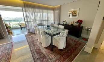 Imagem 3: Apartamento para venda possui 250 metros quadrados com 4 quartos