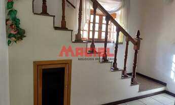 Imagem 2: Venda - CASA - VILA TATETUBA - SAO JOSE DOS CAMPOS - 300 M² AT - 296,50 M² AC - 3 DORM - V