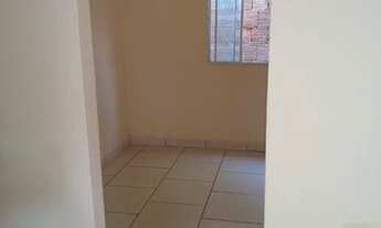 Imagem 2: Aluga-se Kitinet e casa 400,00