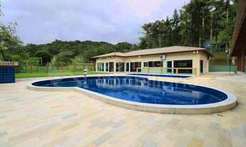 Imagem 2: CASA com piscina e 6 quartos em Peruíbe, no bairro Bananal