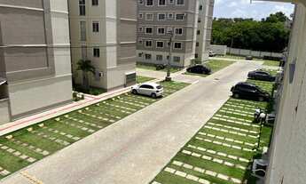 Imagem 2: Apartamento para aluguel possui 40 metros quadrados com 2 quartos em Coacu - Eusébio - CE