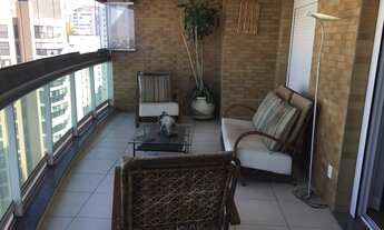 Imagem 6: Duplex para aluguel possui 275 metros quadrados com 3 suítes e 4 vagas de garagem nas Perd