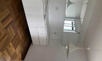 Imagem 7: Apartamento para aluguel com 245 metros quadrados com 4 quartos,com ar em 3 sendo uma suít