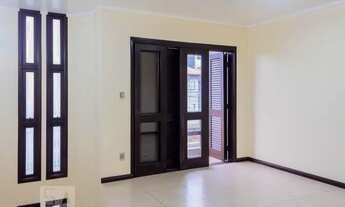 Imagem 2: Casa à Venda - Centro, 5 Quartos, 329 m2