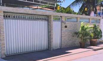 Imagem: Casa com piscina e churrasqueira livre