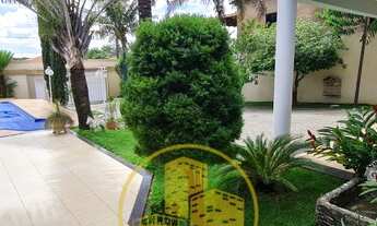 Imagem 2: MAGNÍFICA CASA 4 QUARTOS PISCINA CHURRASQUEIRA SAUNA LOTE 800m NASCENTE CONDOMÍNIO VAZADO