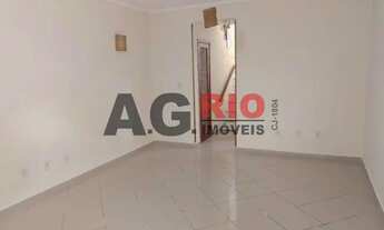 Imagem 3: Casa em Condomínio-À VENDA-Vila Valqueire-Rio de Janeiro-RJ