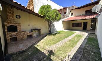 Imagem 5: Casa duplex para venda em condomínio fechado possui 222 m2 com 3 quartos em Maraponga