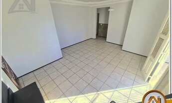 Imagem 2: Oportunidade de Apartamento com 3 dormitórios à venda, 116 m² por R$ 220.000 - BAIRRO DE F