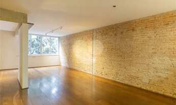 Imagem 2: Apartmento Para Locação nos Jardins com 2 Quartos de 137 m²