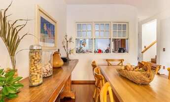 Imagem 7: Casa de condomínio sobrado para venda tem 270 metros quadrados com 4 quartos