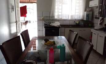 Imagem 2: OPORTUNIDADE ÚNICA! Linda casa em Cond. Fechado! Lote 514m²! 3Quartos! C/suíte! Confira!