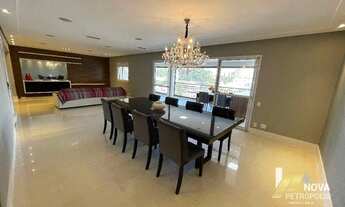 Imagem 3: Apartamento com 3 dormitórios à venda, 242 m² por R$ 2.130.000,00 - Nova Petrópolis - São