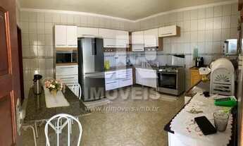 Imagem 4: Residencial Multifamiliar: Casa de 2 pavimentos com 1 anexo no terceiro piso, excelente lo