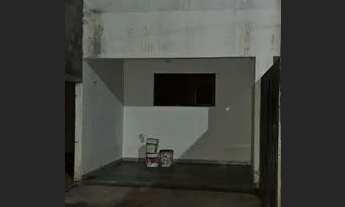 Imagem 2: Duas casas uma no térreo e outra no 1? andar