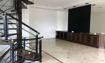 Imagem 7: Cobertura Duplex de 470m² com 3 suítes, piscina, área gourmet e pronto para morar