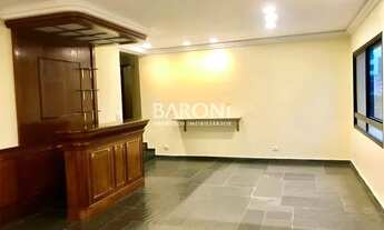 Imagem 2: Excelente apartamento a venda em Moema, 211 m², 1 por andar, living, sala com vista, terra