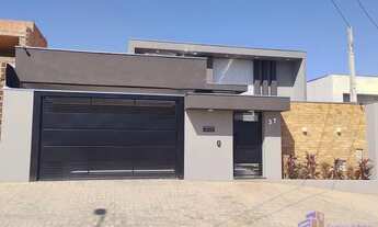 Imagem 2: Casa para Venda em Olímpia, Parque Villa Lobos, 3 dormitórios, 1 suíte, 2 banheiros, 3 vag