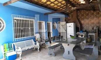 Imagem 6: Casa independente com anexo situada à poucos metros do centro comercial *C-01