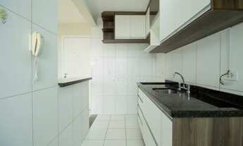 Imagem 6: CURITIBA - Apartamento Padrão - Pinheirinho