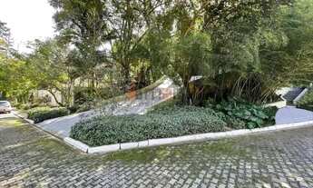 Imagem 2: Casa 410 m² 4 Quartos sendo 4 Suítes e 7 banheiros à Venda por R$ 2.600.000,00