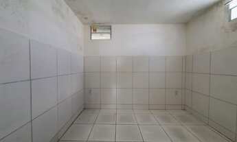 Imagem 2: Casa em Candeias para venda com 275,92m². Somente a vista!