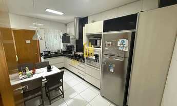 Imagem: Casa à venda, 180 m² por R$ 700.000,00