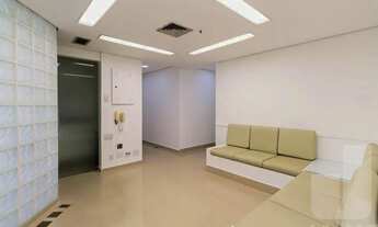 Imagem 2: Conjunto Comercial em frente ao Hospital Samaritano, com 60 m2, recepção, 2 salas e 2 banh