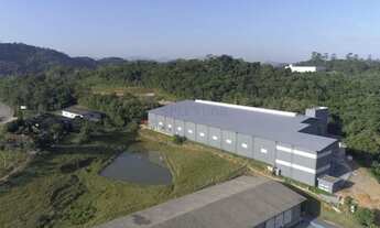 Imagem 4: Galpão Industrial para Sublocação em Indaial 4.240 m² com 5 Docas