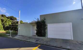 Imagem 2: Casa para venda em Jardim Sevilha com 3 quartos, sendo 2 suítes , 161m²