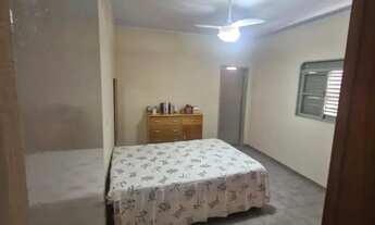 Imagem 4: VENDE-SE IMÓVEL COM 2 CASAS NO MESMO TERRENO ÓTIMA OPORTUNIDADE!