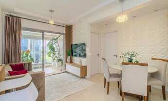 Imagem 2: Apartamento 2 dormitórios, 2 suítes, 2 vagas no bairro Petrópolis em Porto Alegre/RS