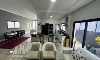 Imagem 3: RR8845 Casa 200m² CONDOMÍNIO NEW VILLE - OPOETUNIDADE - 3 Dorms 4 Vagas - Santana de Parna