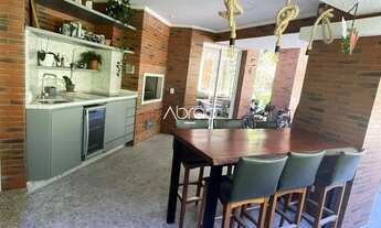 Imagem 7: Casa em Condomínio de Alto Padrão com 2.000 m² no Parque Barigui Vista Privativa, Naturez