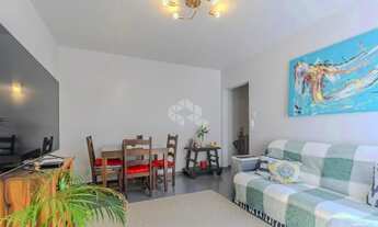 Imagem 2: Apartamento à venda com 2 quartos 66 m²