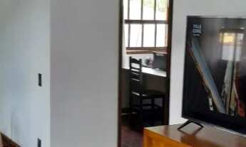 Imagem 7: Casa Petrópolis Mosela 4 quartos rua próxima a Igreja