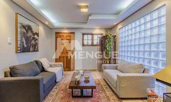 Imagem 3: Casa estilo sobrado com 4 dormitórios, 4 vagas em excelente localização próximo ao Iguatem