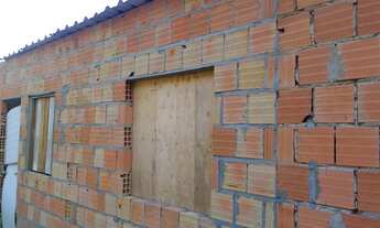 Imagem 2: Vende casa medindo 8x9 ainda em construção