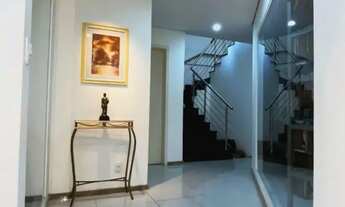 Imagem 4: Prédio comercial Menino Deus