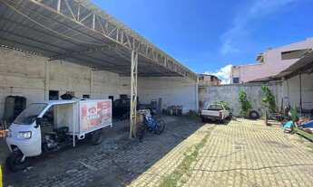 Imagem 7: Vendo Terreno com Galpões e Casas Próximo a UNIFAMETRO